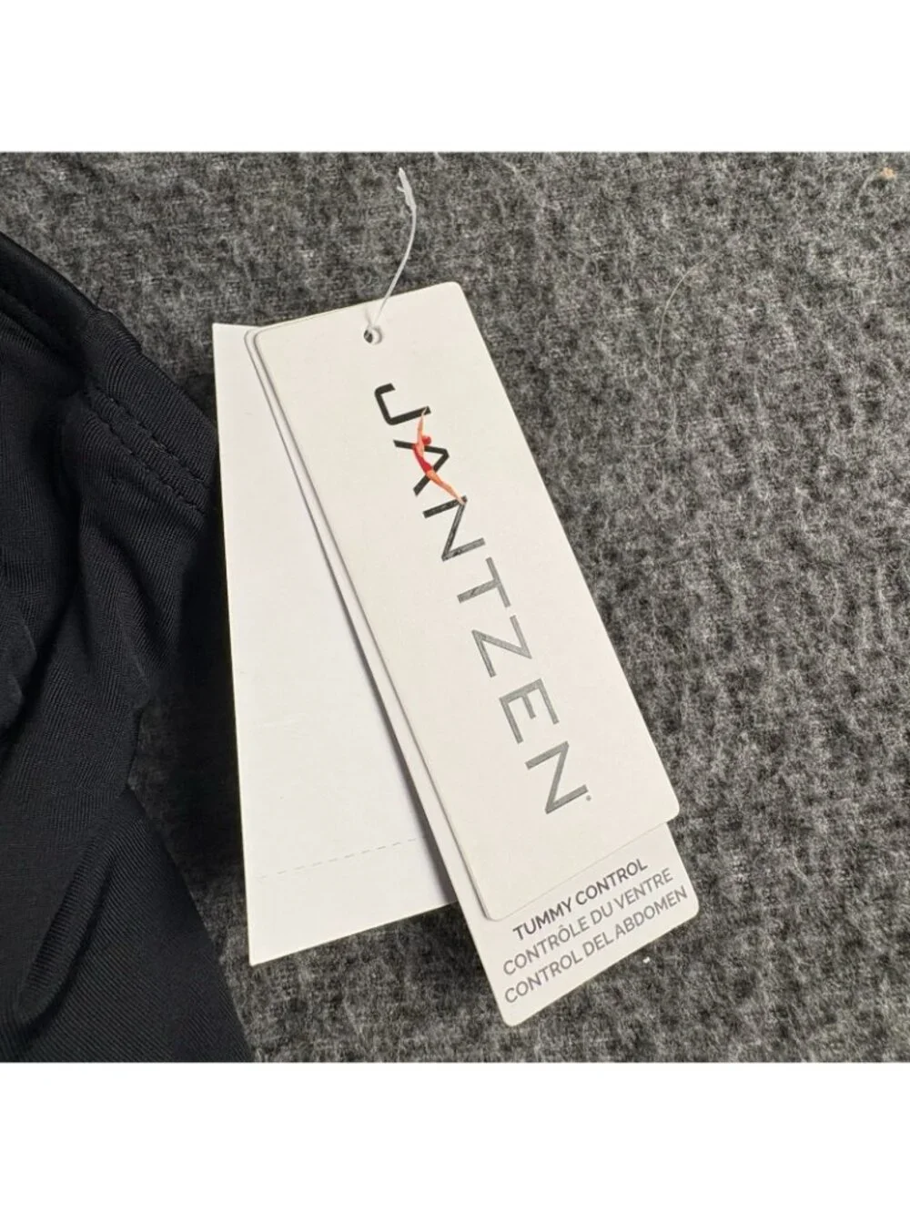 Jantzen Black Tummy Control One Piece Swimsuit Size 10 NWT MSRP $92 JZ23704M